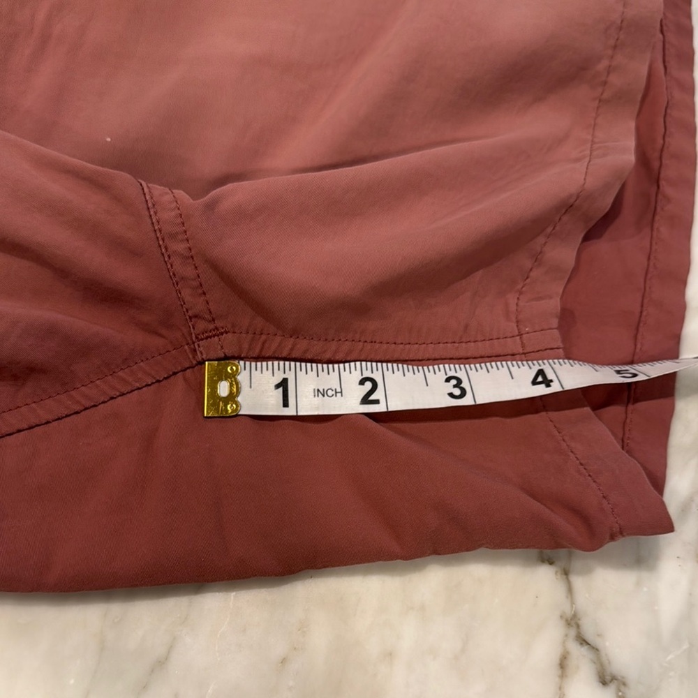 Patagonia Drawstring Red Hiking Shorts 4in in-seam Size Large - Picture 5 of 6